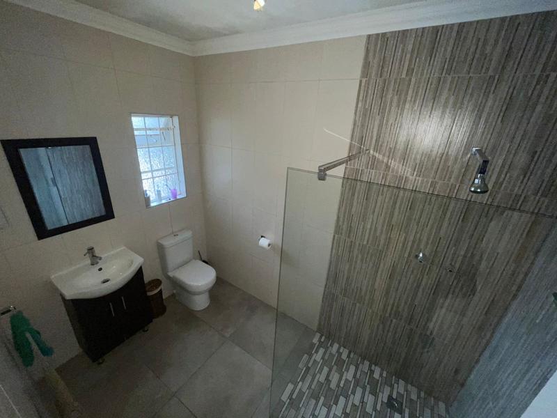 4 Bedroom Property for Sale in Newton Park Eastern Cape